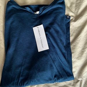 Thread 4 thought blue soft long sleeve v neck XL